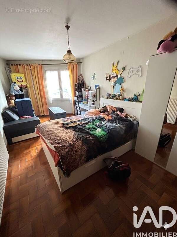 Photo 3 - Maison à SAINT-BRIS-LE-VINEUX