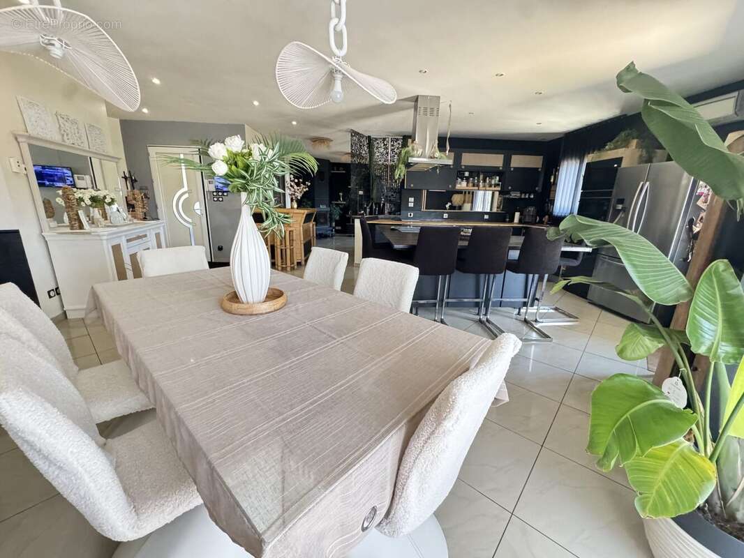 Maison 160 m² à Montlucon  - photo 8