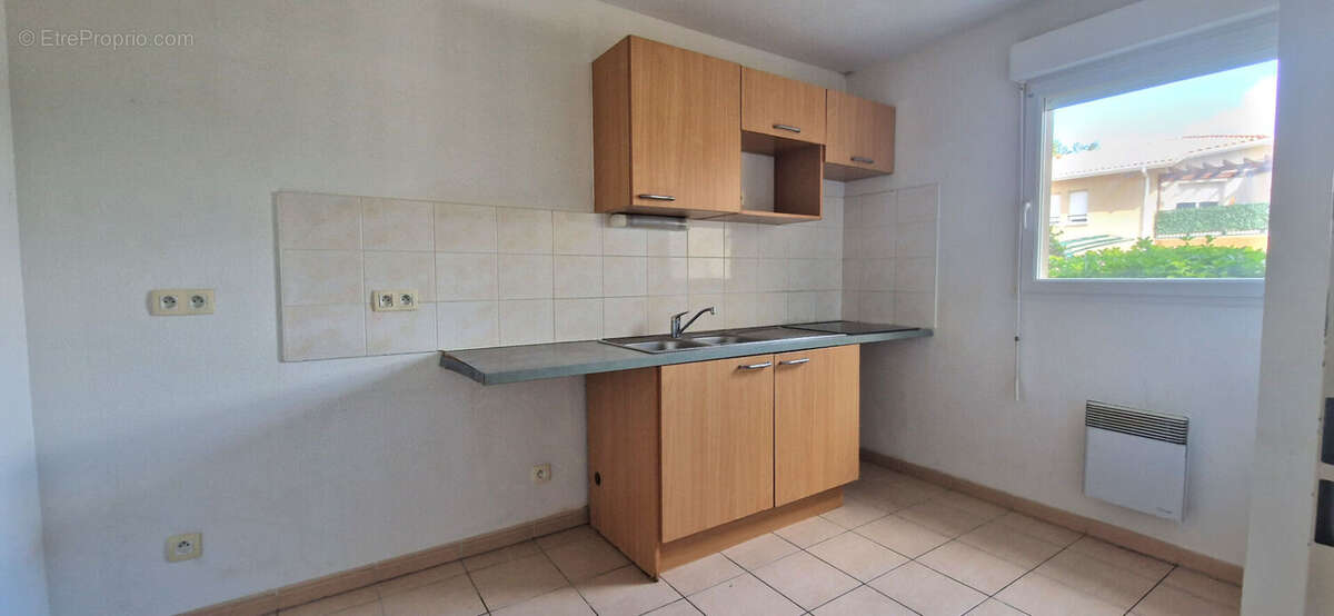 Maison à SAINT-YZAN-DE-SOUDIAC