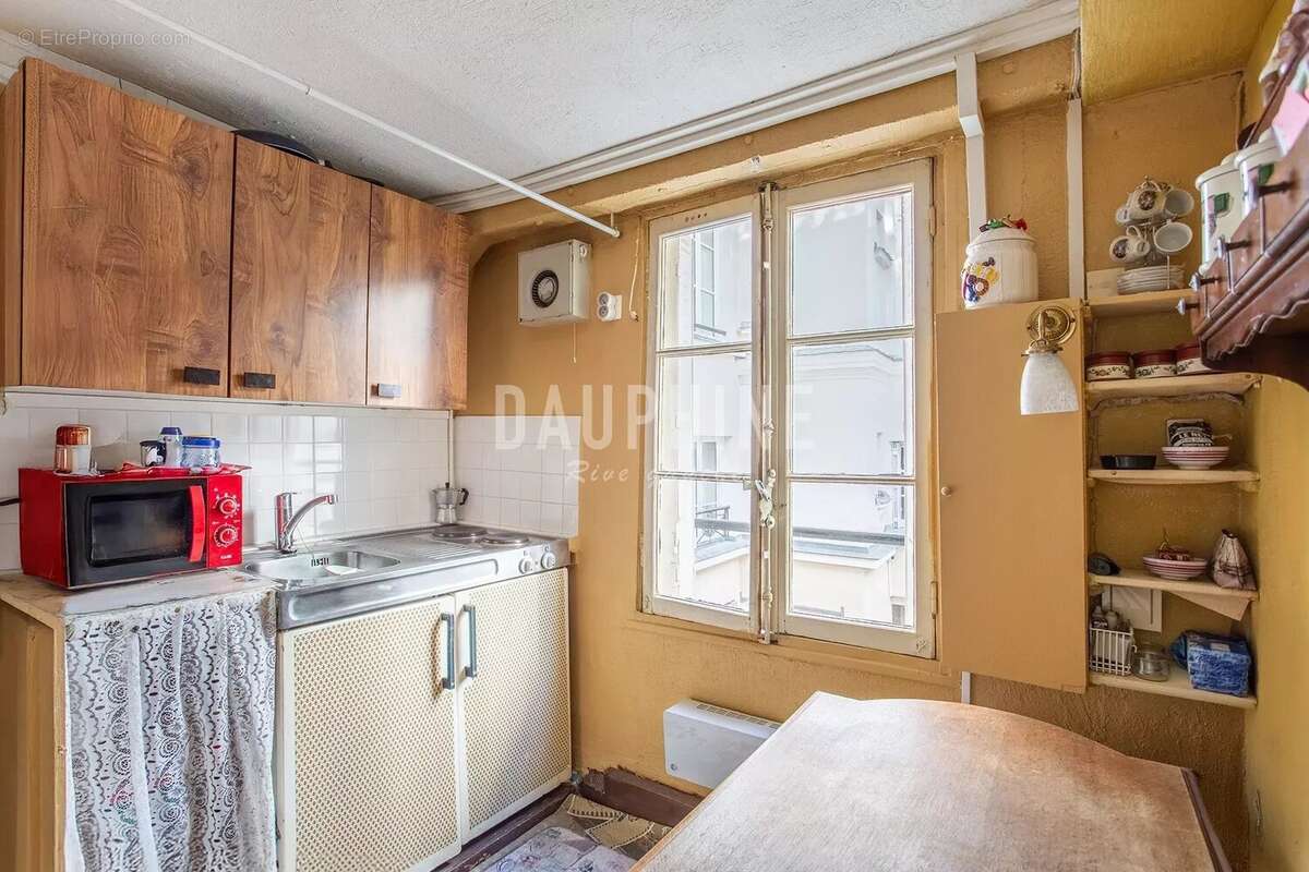 Appartement à PARIS-6E