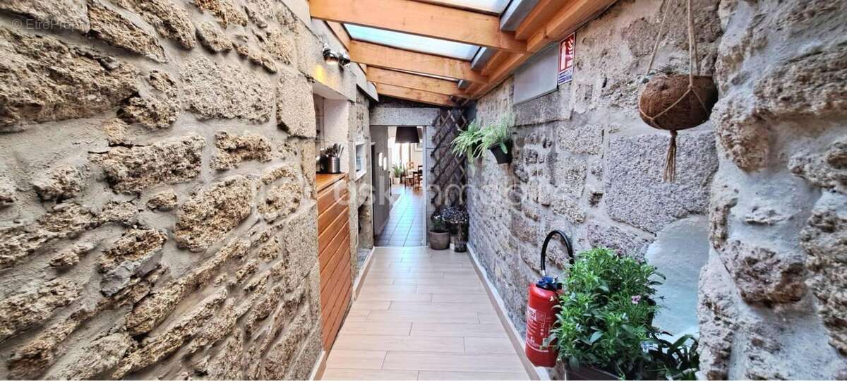 Commerce à HUELGOAT