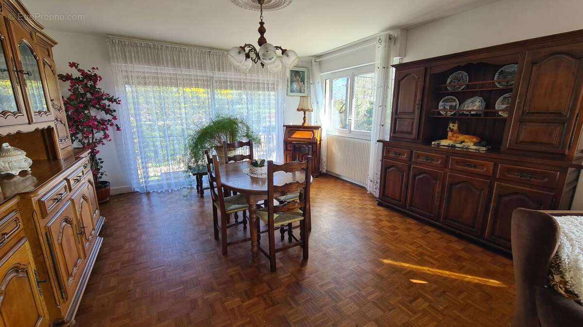 Maison à SAINT-ANDRE-DE-CUBZAC