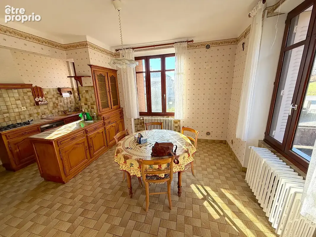 Maison de village de 190 m² habitables avec jardin - photo 3