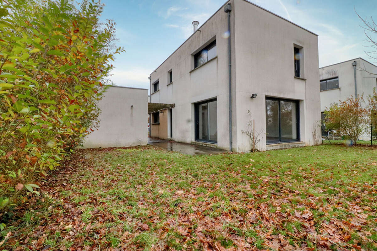 Maison à SAINT-GREGOIRE