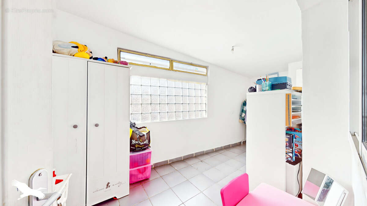 Appartement à MARSEILLE-13E