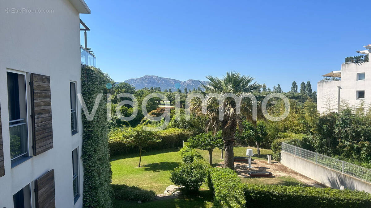 Appartement à MARSEILLE-8E