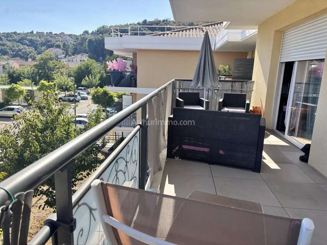 Appartement à VILLENEUVE-LOUBET