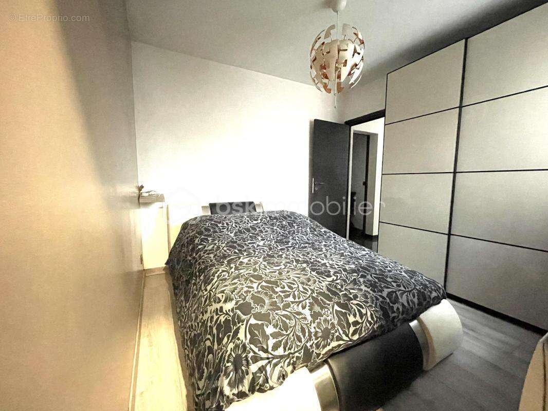 Appartement à MAISONS-ALFORT