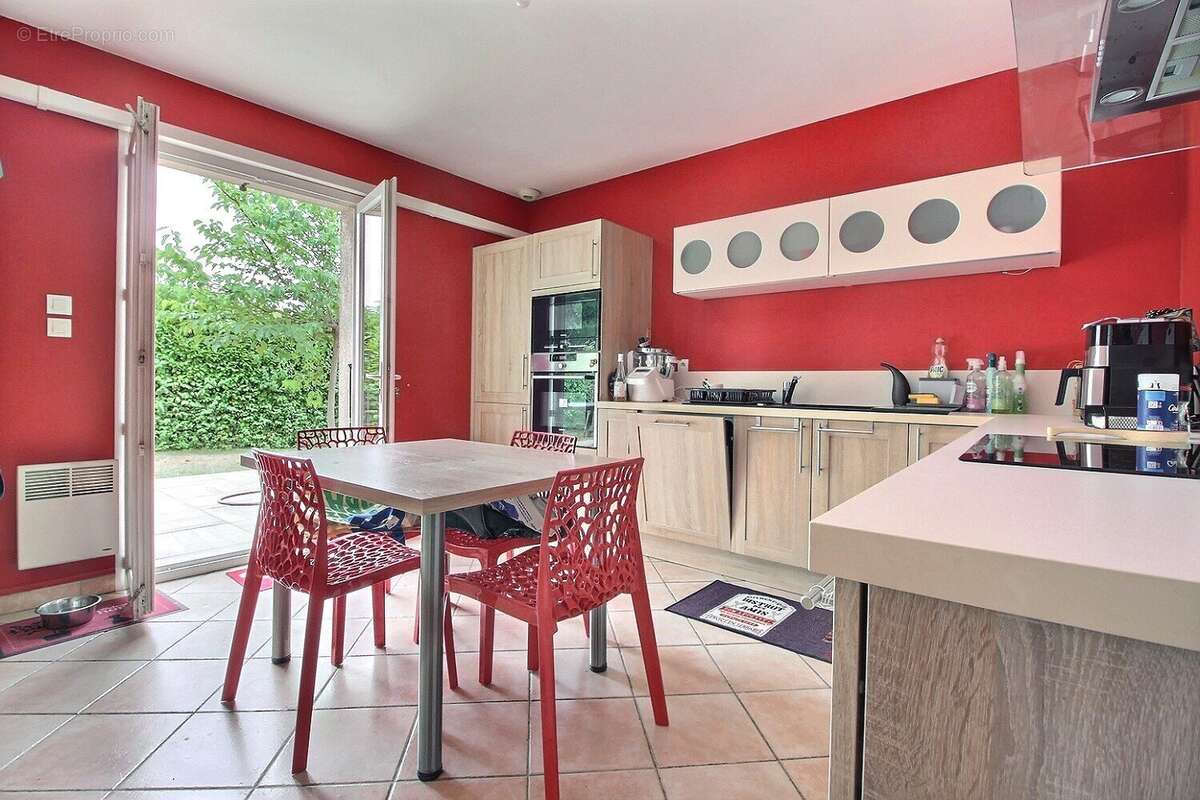 Maison à RAMONVILLE-SAINT-AGNE