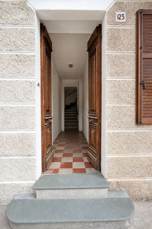 Appartement à TENDE