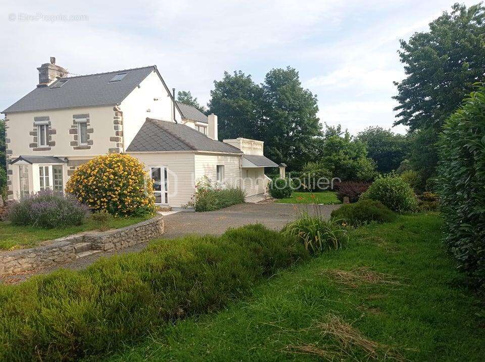 Maison à VILLEDIEU-LES-POELES