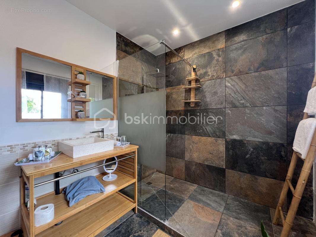 Maison à SAINT-FRANCOIS