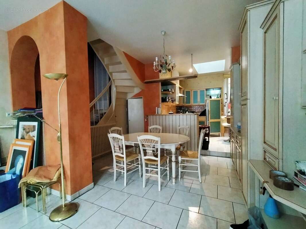 Maison à vendre Villaines la Juhel séjour - Maison à VILLAINES-LA-JUHEL