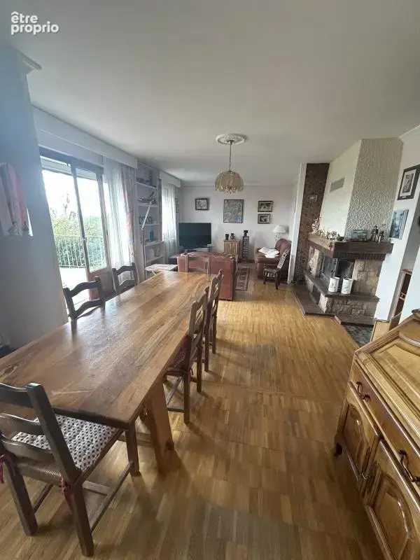 Maison 5 pièces 134 m² à vendre à Thoiry (01710) - photo 2