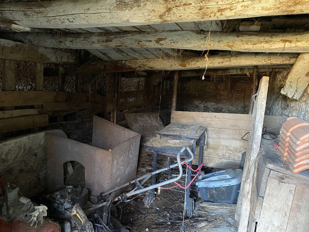 Maison à SAINT-AQUILIN