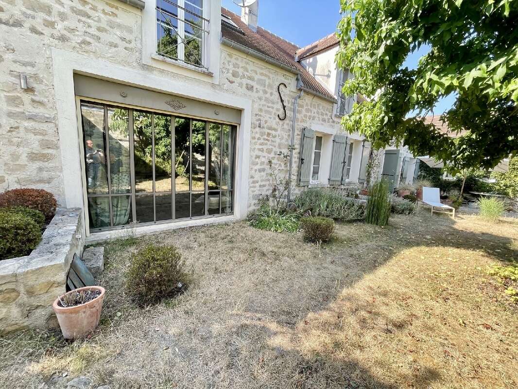 Maison à MILLY-LA-FORET