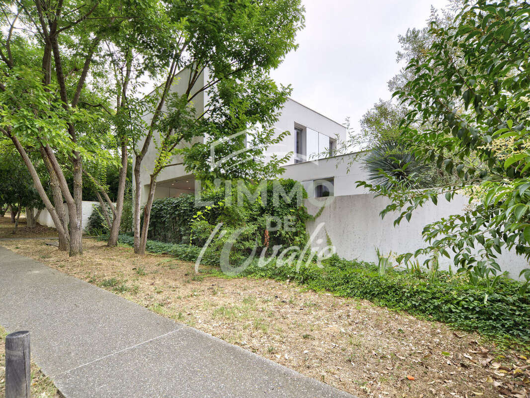 Appartement à CORNEBARRIEU