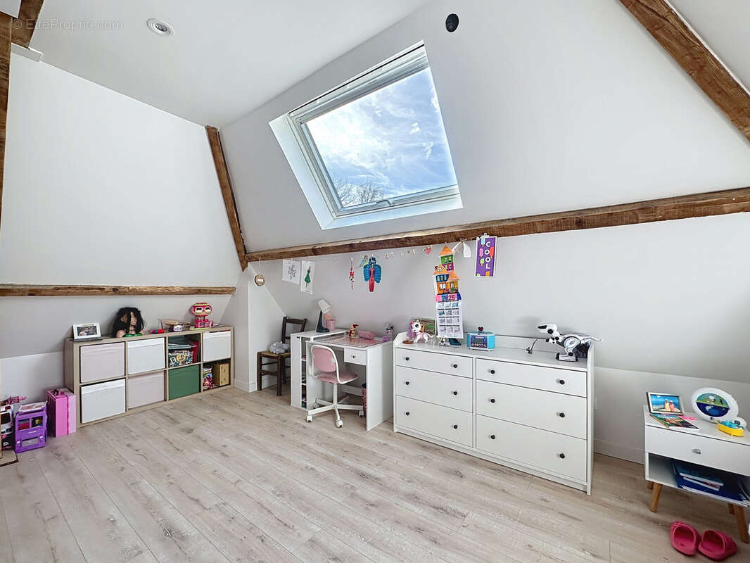 Maison à TASSIN-LA-DEMI-LUNE