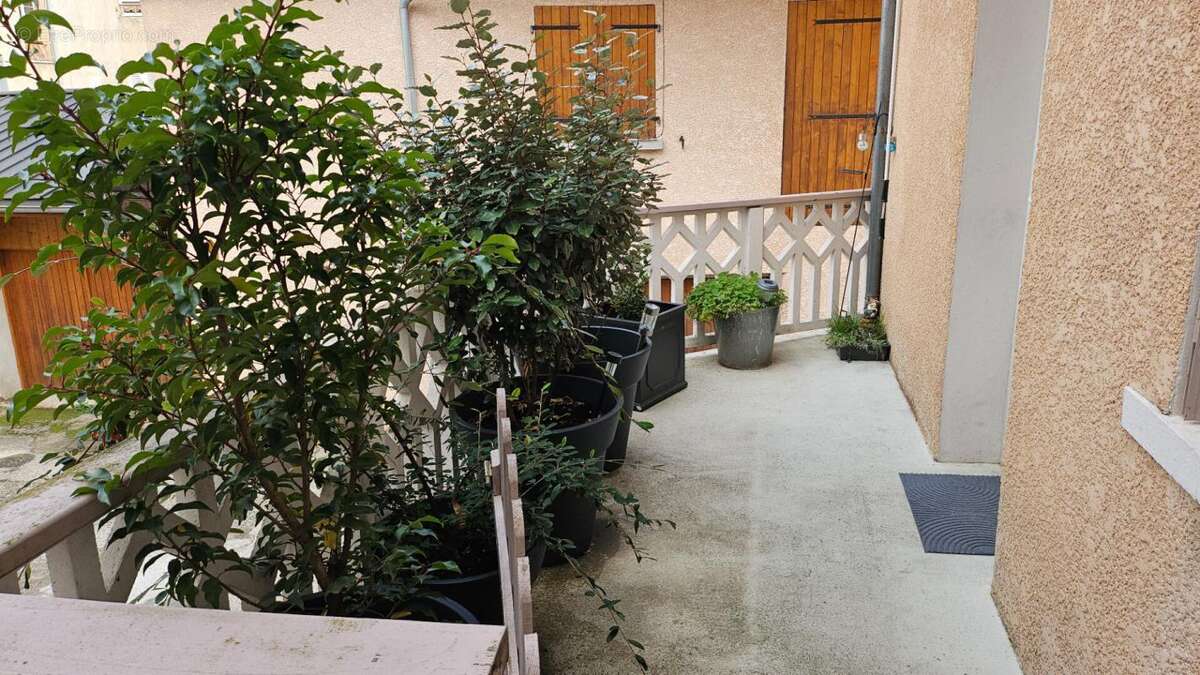 Maison à LA ROCHETTE