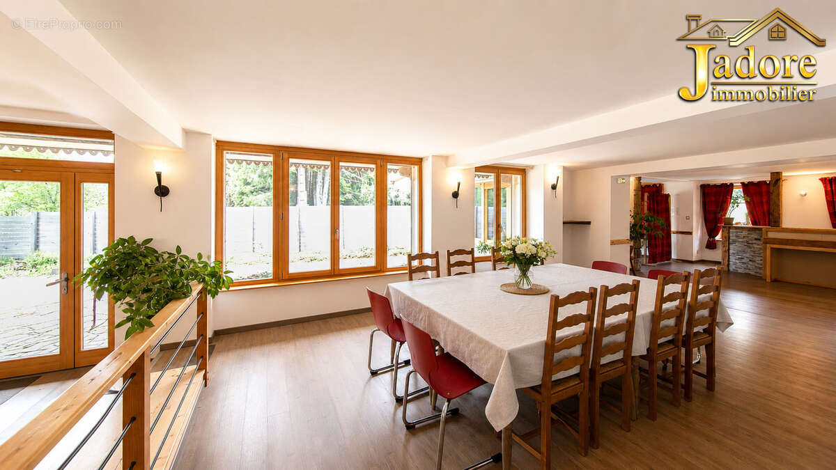 Appartement type F3 rénové avec balcon vue nature - photo 10