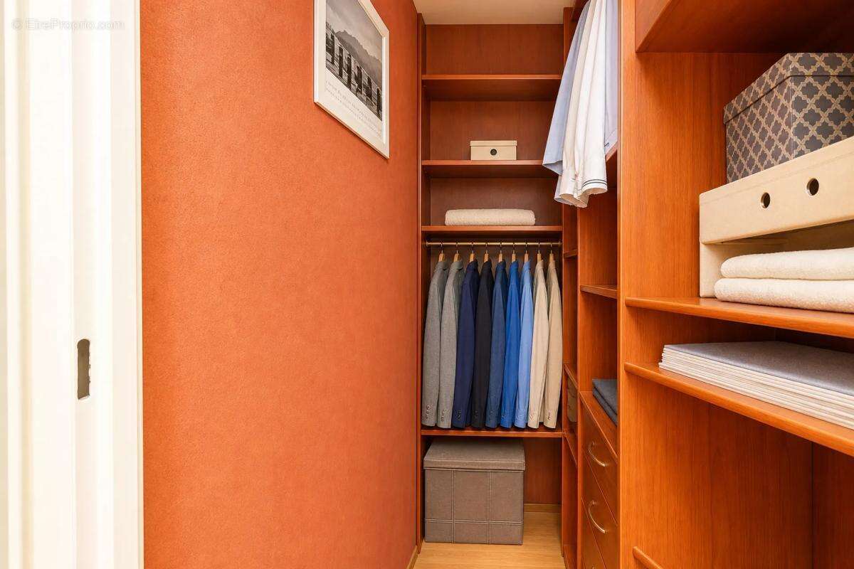 Appartement à NANTERRE