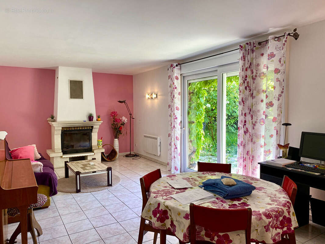 Maison à SAINT-VALLIER