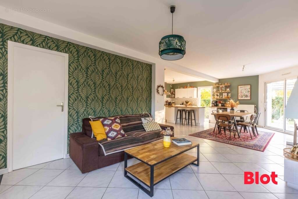 Maison à SAINT-GILLES