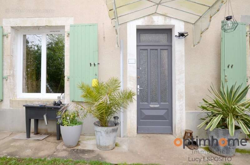 Maison à TAIZE-AIZIE