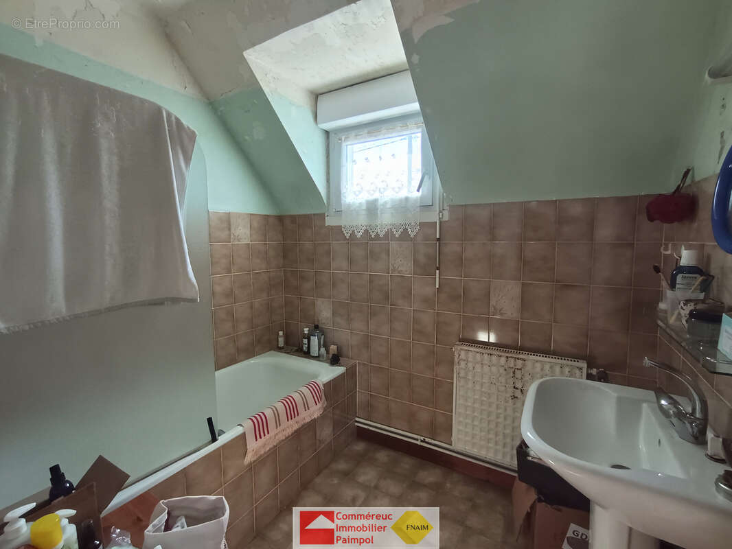 A vendre - maison 75.52 m2, terrain 558 m2, paimpol, centre ville a pied - photo 8