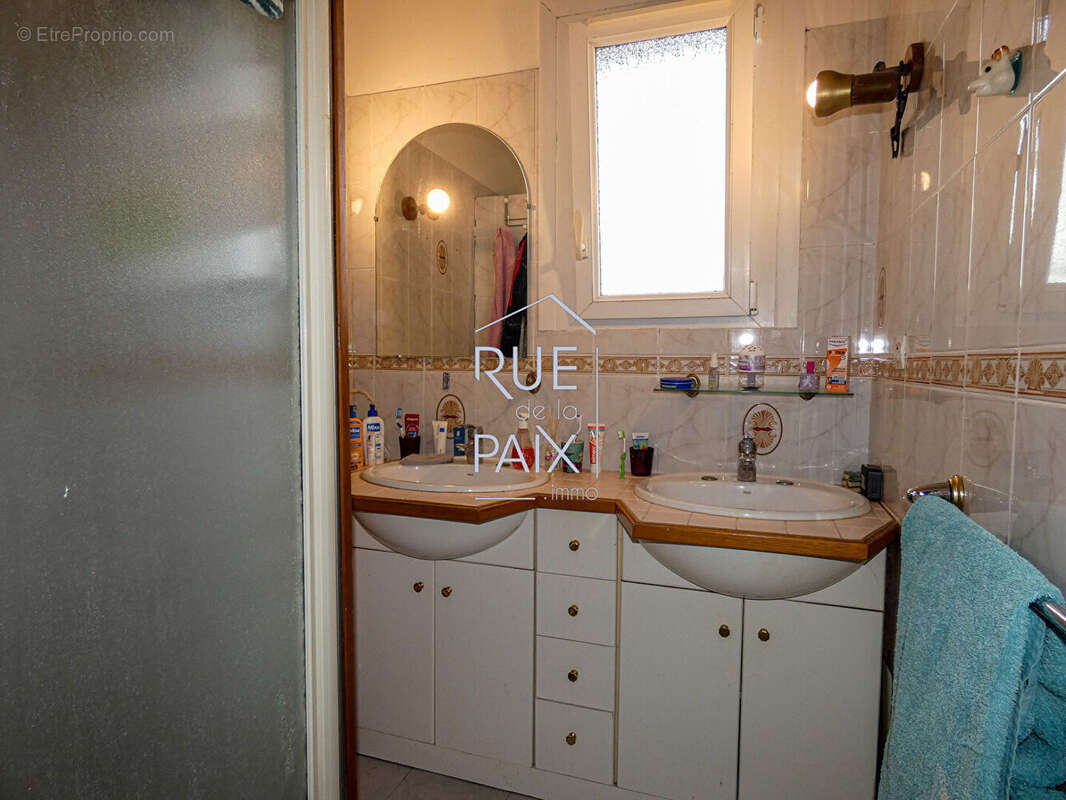 Maison sur sous-sol à Pleumartin Fonctionnelle et lumineuse ! - photo 8