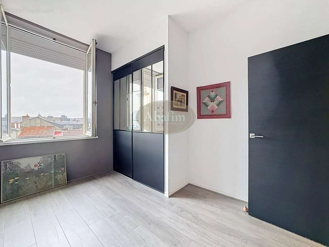 Appartement haussmannien lumineux - photo 13
