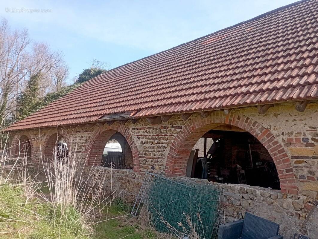 Maison à SAINT-PIERRE-LA-NOAILLE