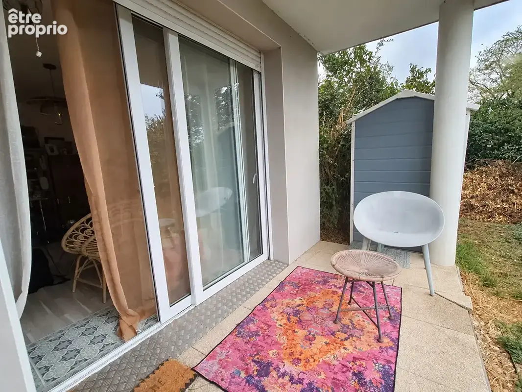 La Rochelle - Appartement T2 avec jardinet privatif de 105 m² - photo 2