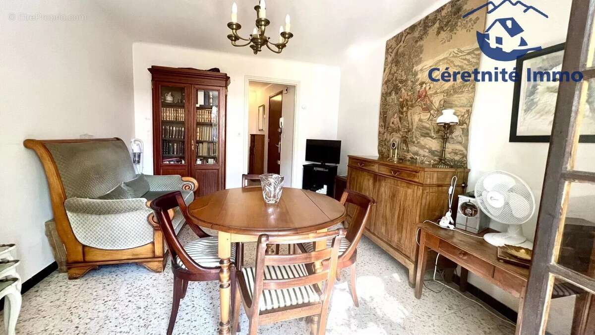 Appartement à CERET