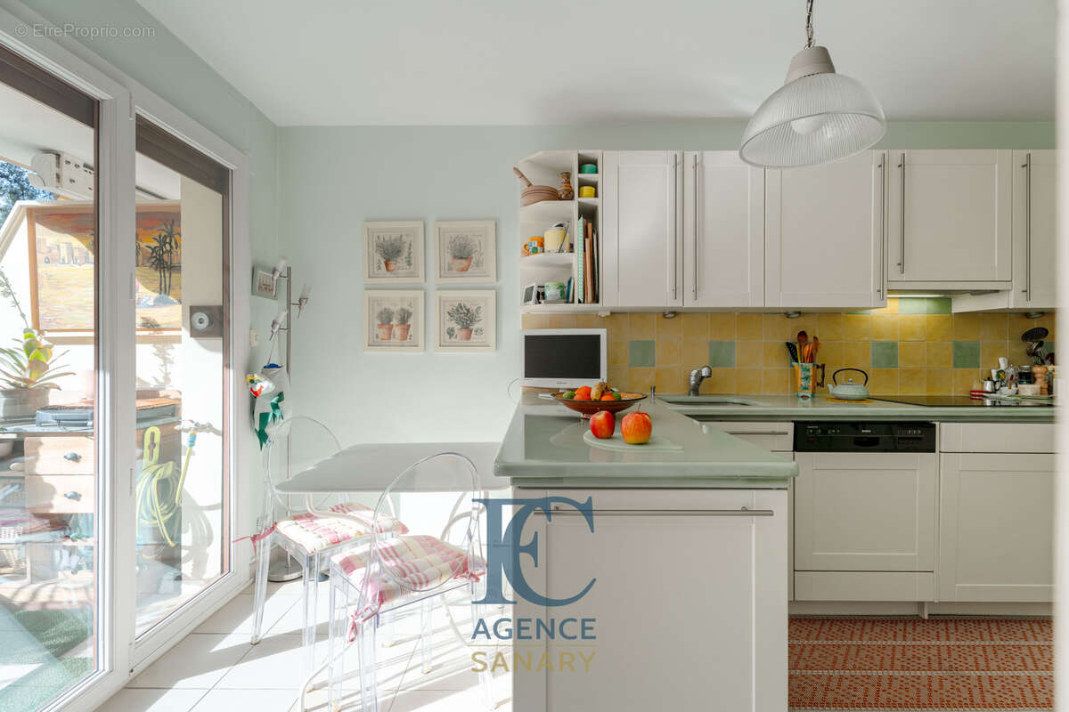 Appartement à SANARY-SUR-MER