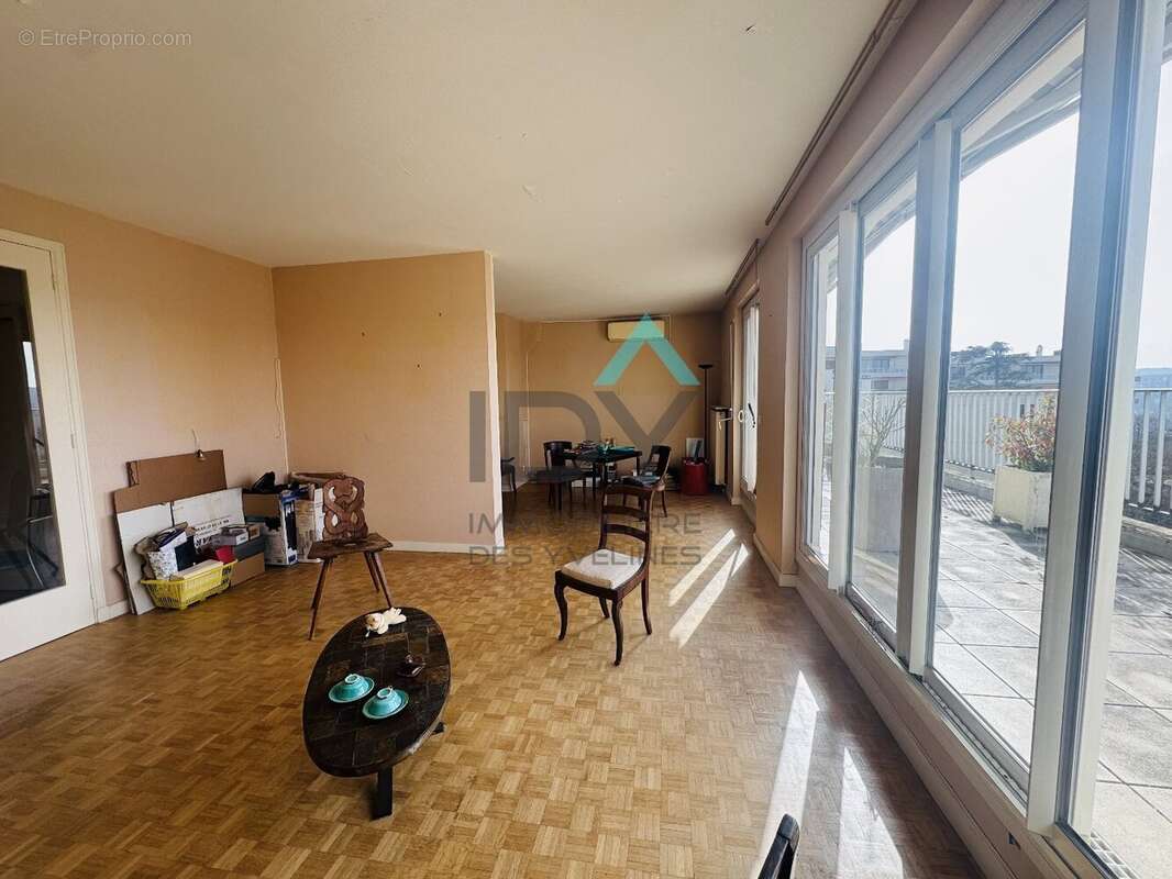 Appartement à SAINT-GERMAIN-EN-LAYE