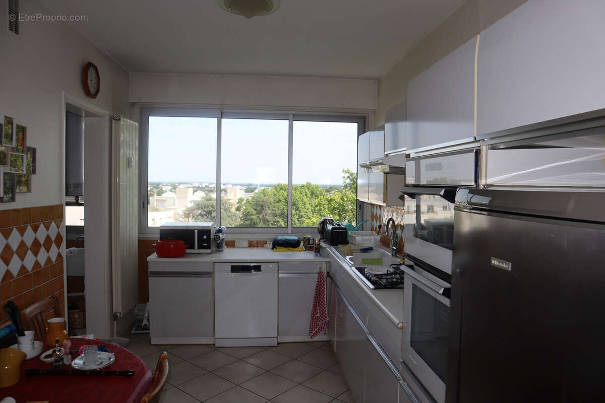 Exclusif - cauderan - parc bordelais - t5 avec grand balcon - cave et parking - photo 8