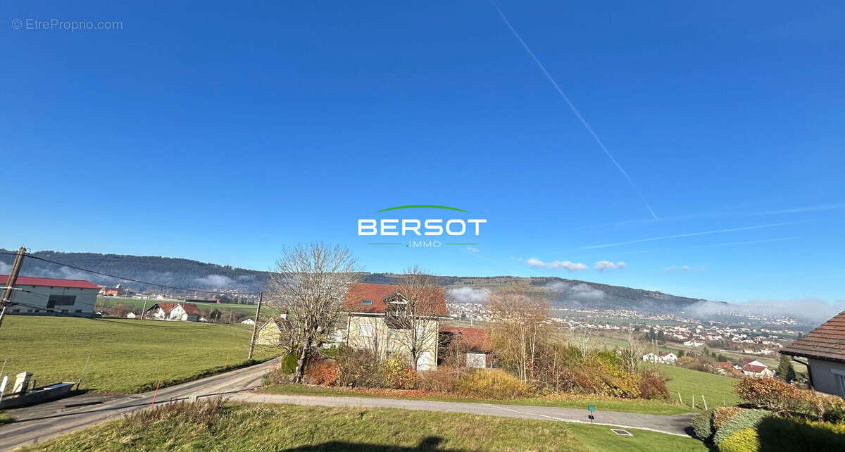 Appartement à MONTLEBON