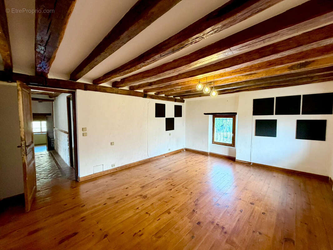 Maison à ROZAY-EN-BRIE