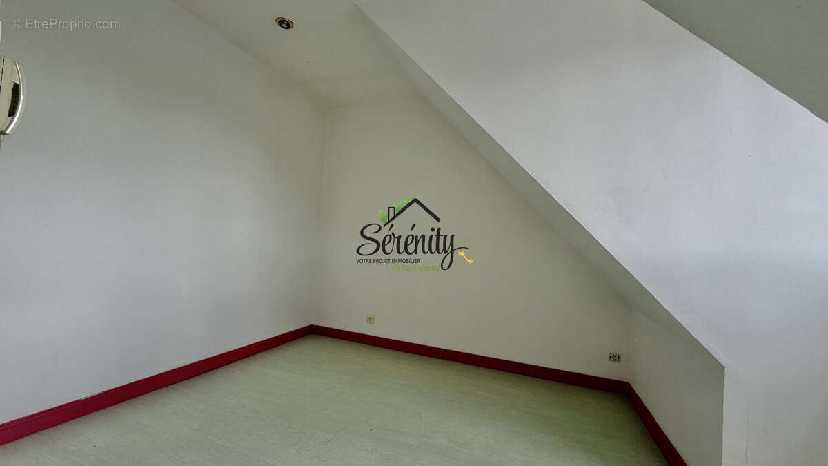 Maison 172 m² à Loffre  - photo 6