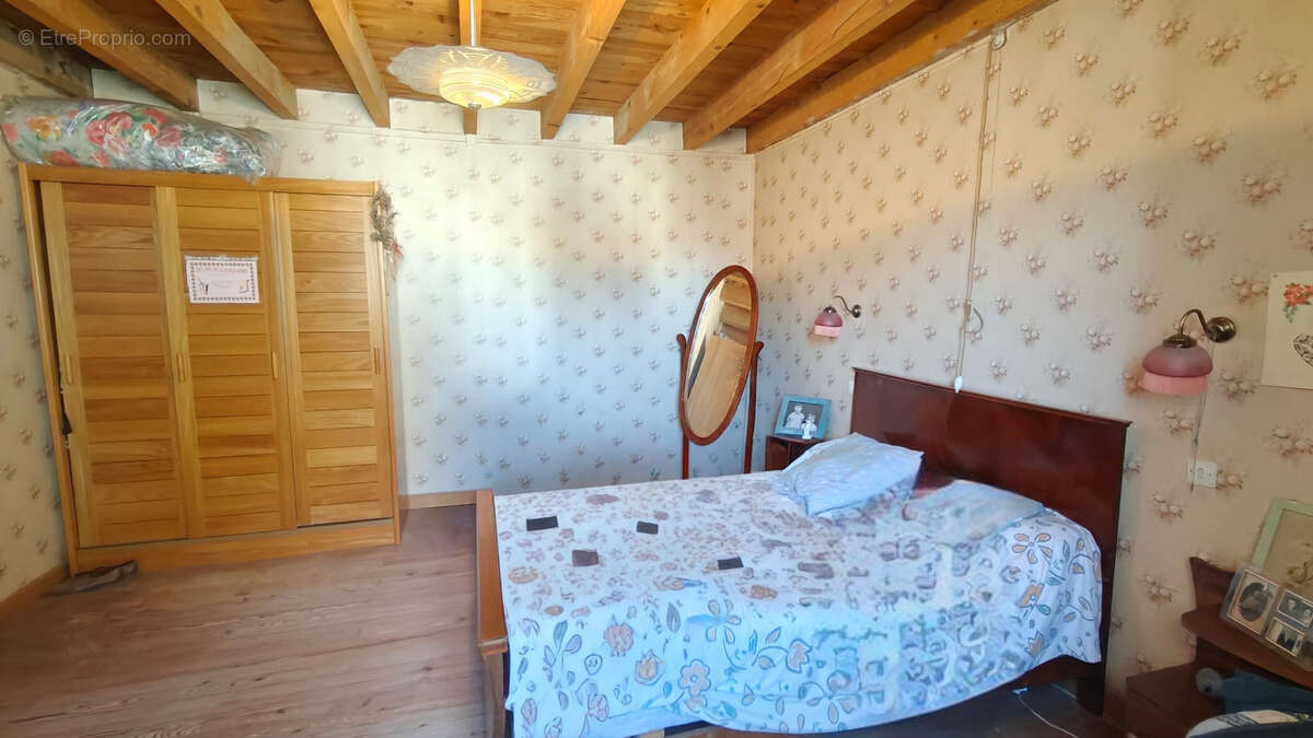 Proche de LIMOUX - photo 6