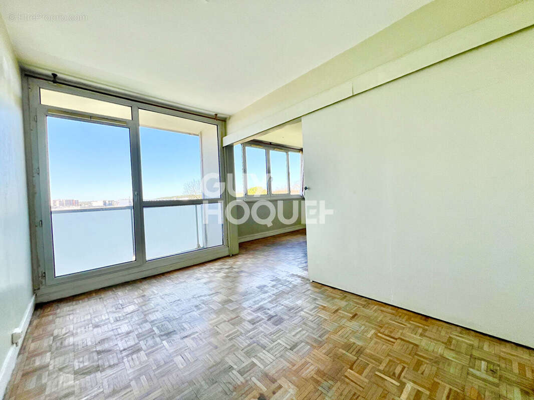 Appartement à MASSY