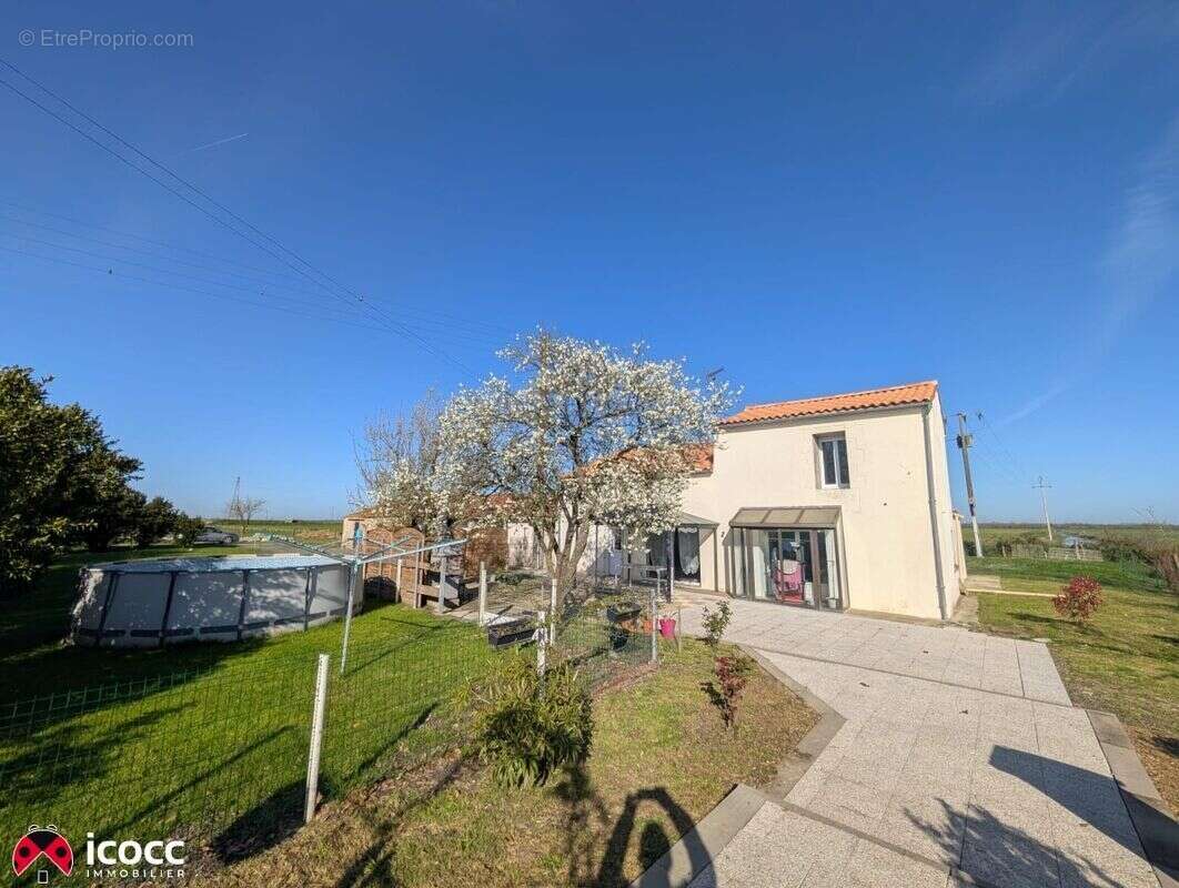 Maison à MOREILLES