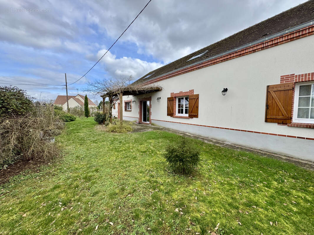 Maison à LORRIS
