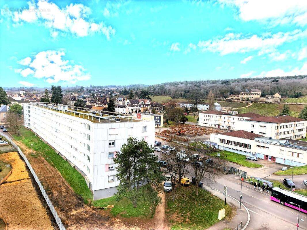 Appartement à CHENOVE