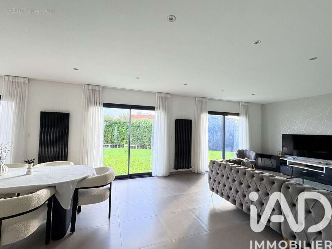 Photo 8 - Maison à BASSENS