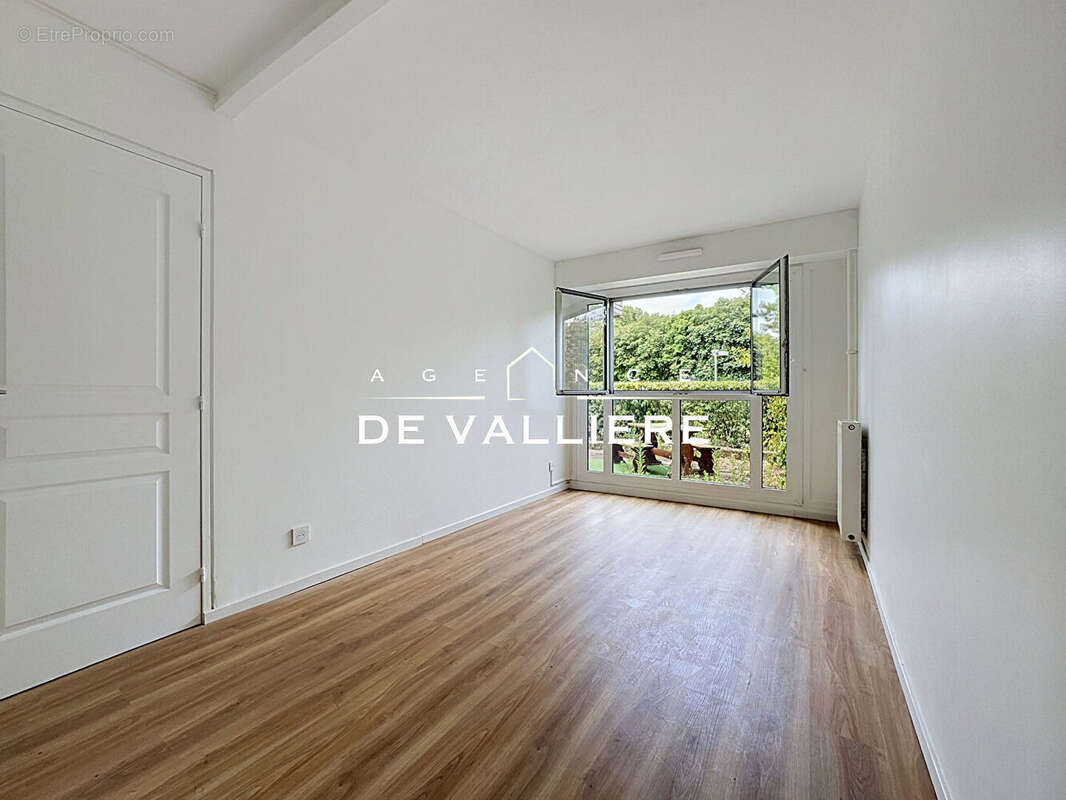Rueil-Malmaison - Bords de Seine - 2 pièces 56 m2 - terrasse de 45 m2 - photo 7
