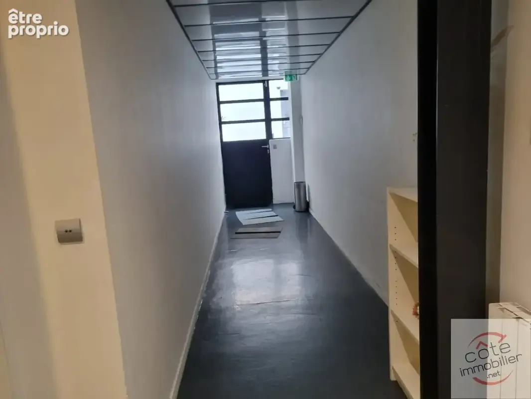 A vendre local d'activite 374m²  au centre ville - photo 2