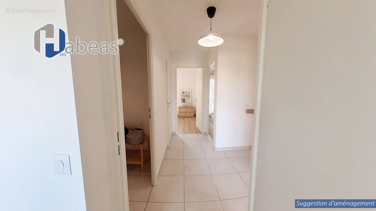 Maison à SAINT-PIERRE-DE-CHANDIEU