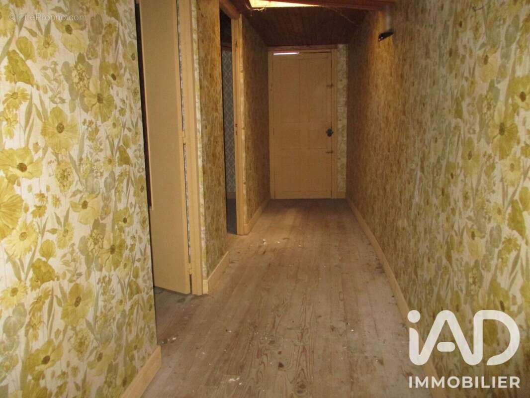 Maison 60 m² à Prat-Bonrepaux  - photo 5